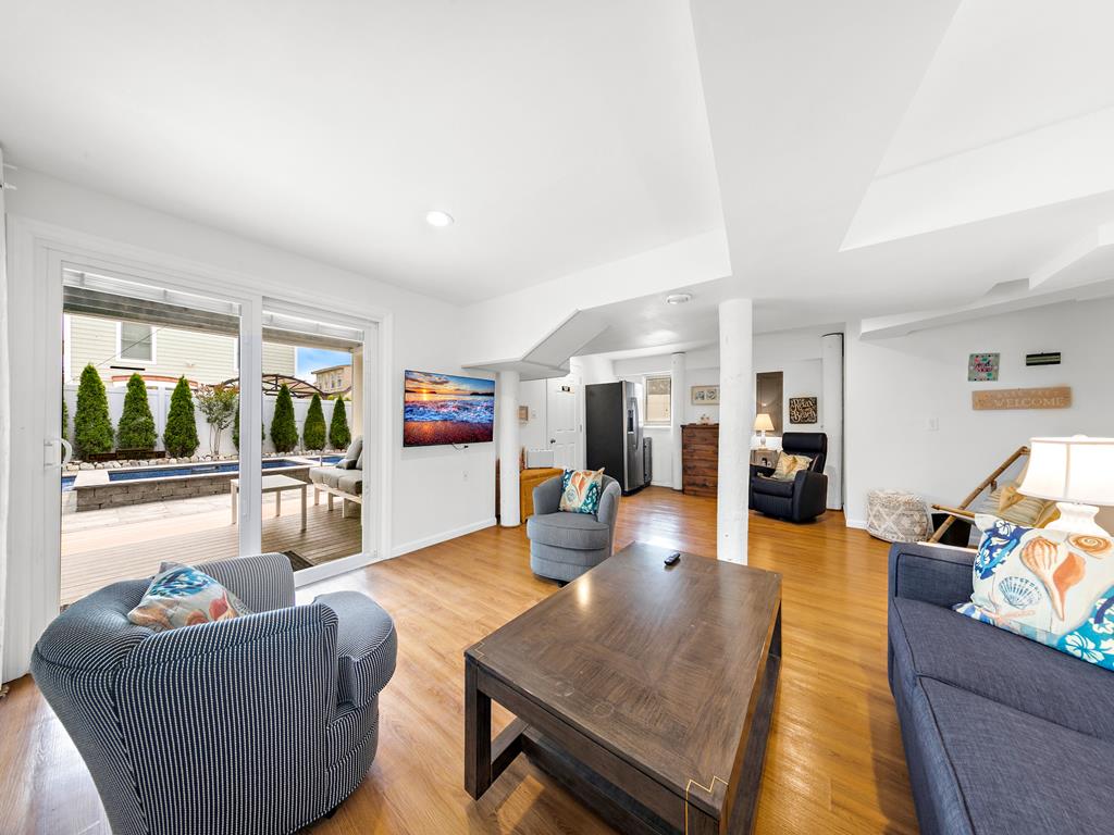 120 E 18th Street, Ship Bottom (Ocean Block)