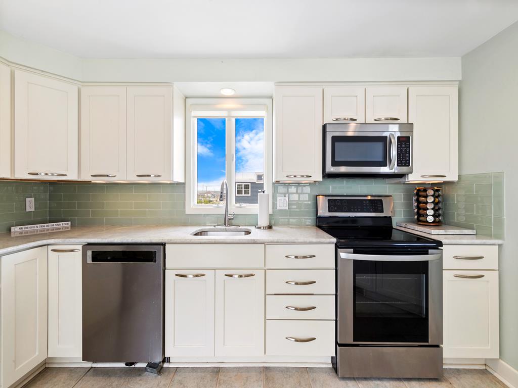 120 E 18th Street, Ship Bottom (Ocean Block)