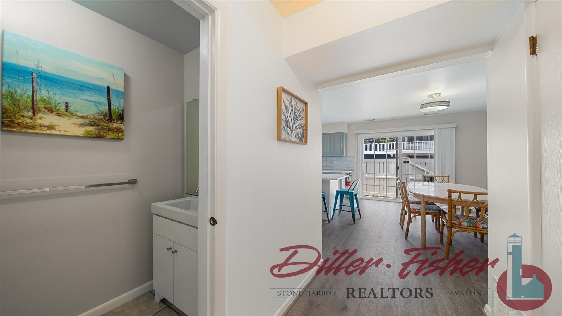 243 80th street, Avalon (1 Block to Beach)