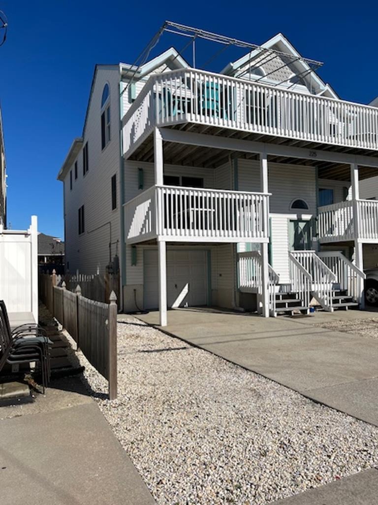 Freda Real Estate 225 86th Street West, Sea Isle City Vacation