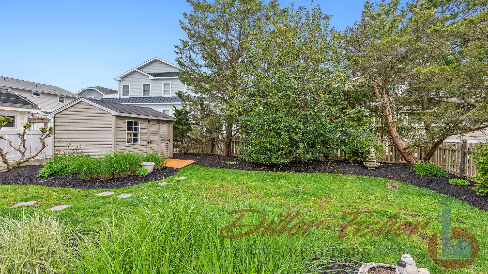 319 86th Street, Stone Harbor (Center) - Picture 5