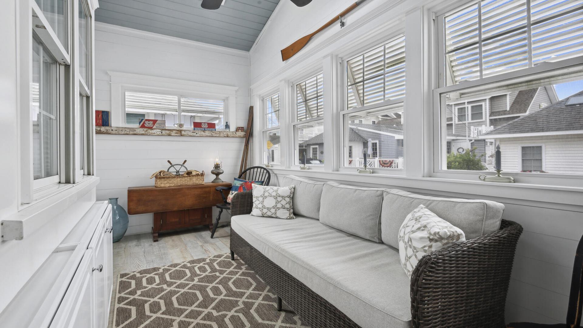 47 Stone Court, Stone Harbor (2 Blocks to Beach) - Picture 3