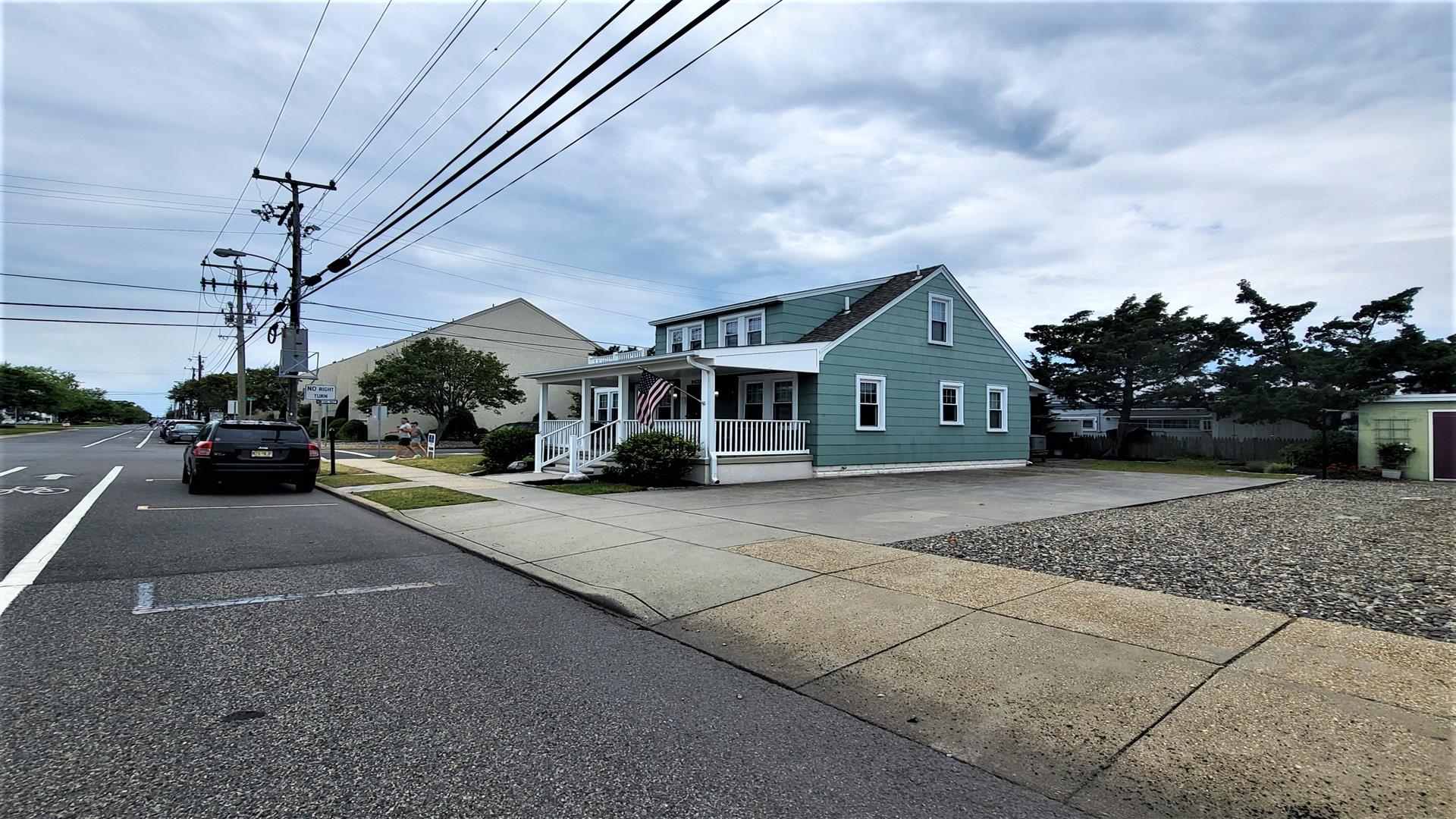9629 Second Avenue., Stone Harbor (Mid-Island) - Picture 2
