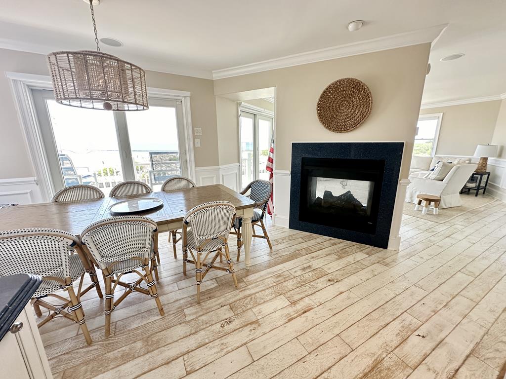 Stylish, updated beachfront condo 1621 Beach #112 | Photo 14