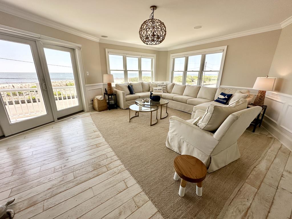 Stylish, updated beachfront condo 1621 Beach #112 | Photo 15
