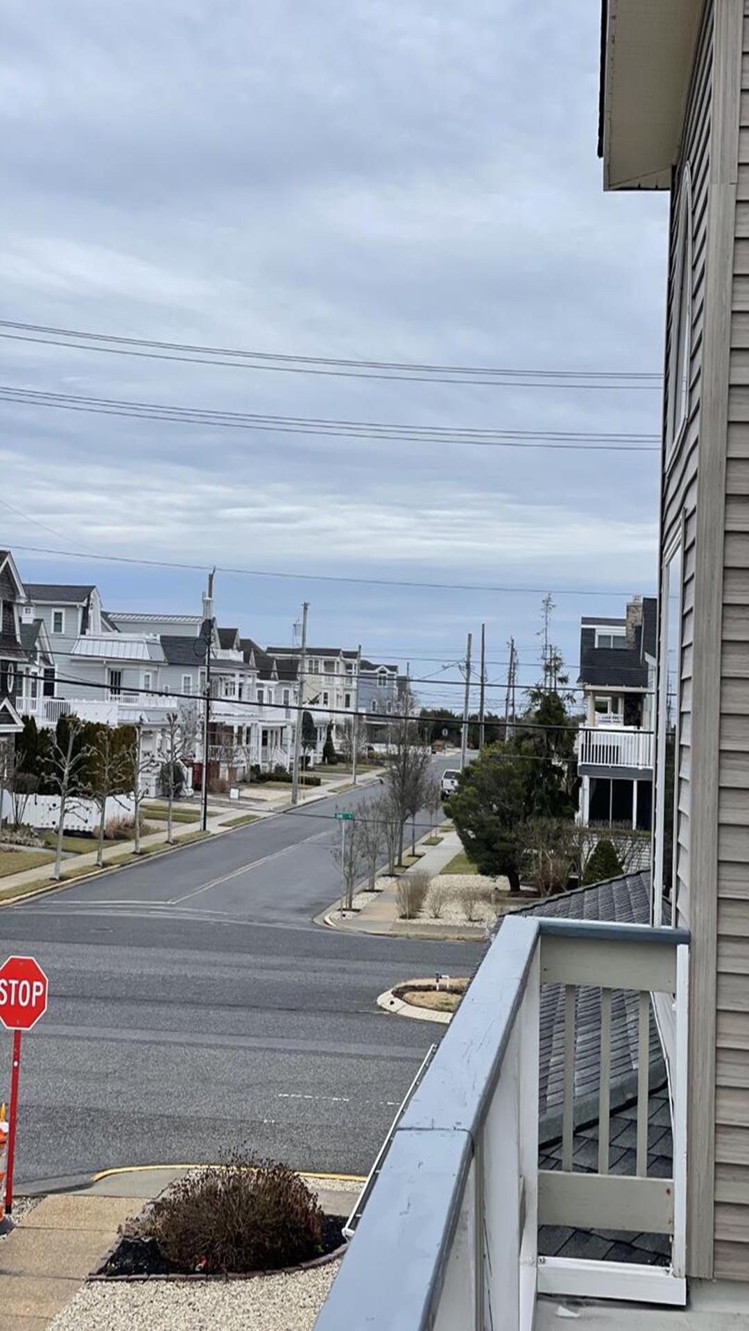 3618 Dune Drive, Avalon (1 Block to Beach)