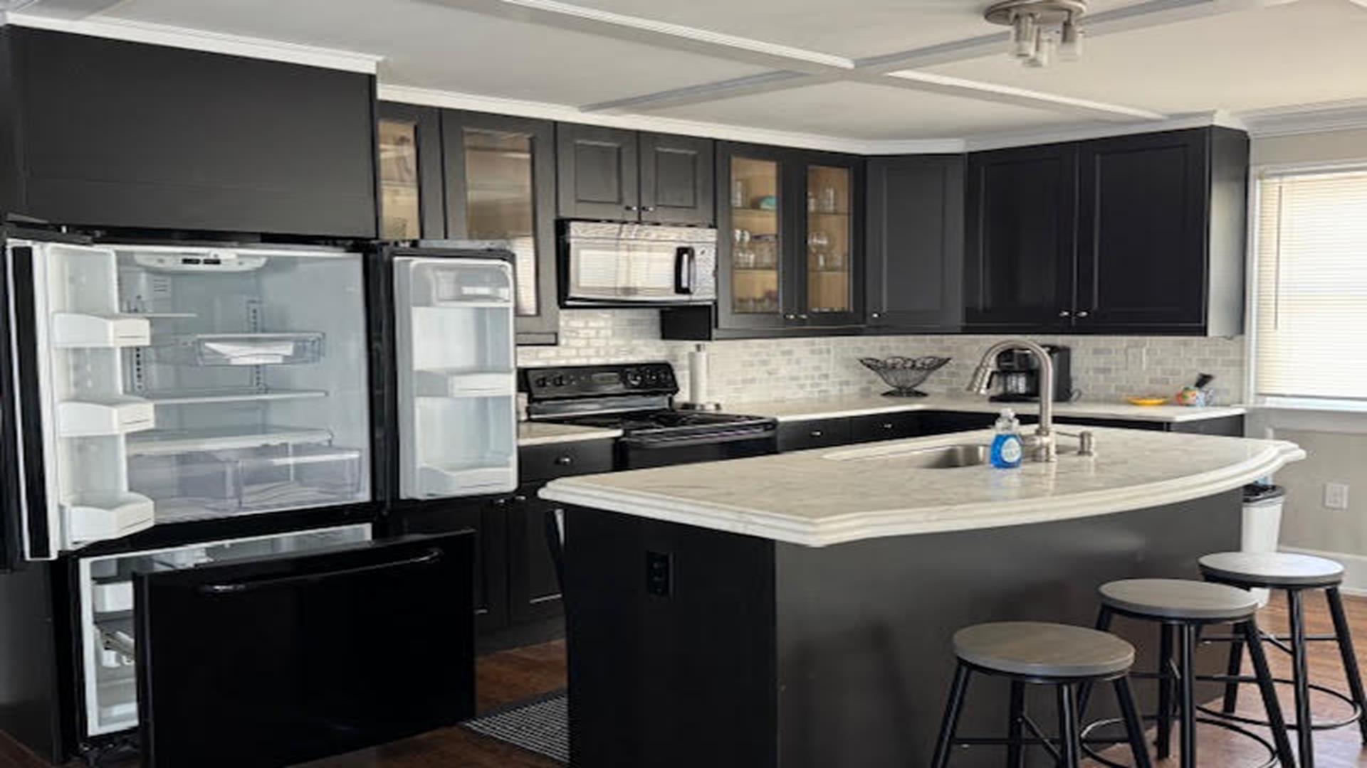 798 Sunrise Drive, Avalon (Bay)