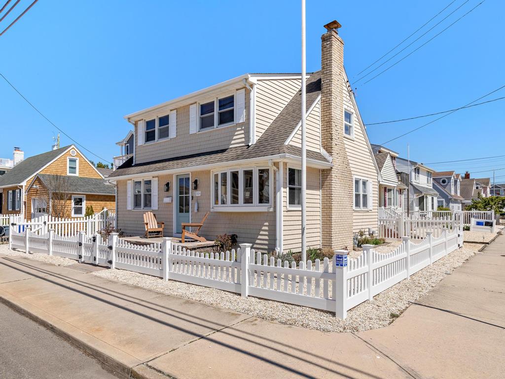 13209 Beach Avenue, Beach Haven Terrace (Ocean Block)