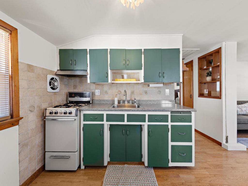 13209 Beach Avenue, Beach Haven Terrace (Ocean Block)