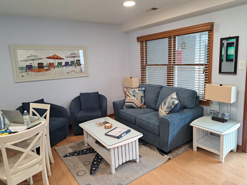 The Tides 307 - A Perfect Location! | Photo 6