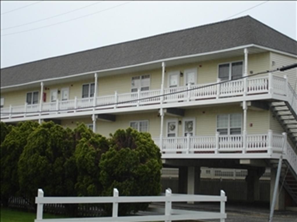 The Baronet, Unit 2F | Photo 17