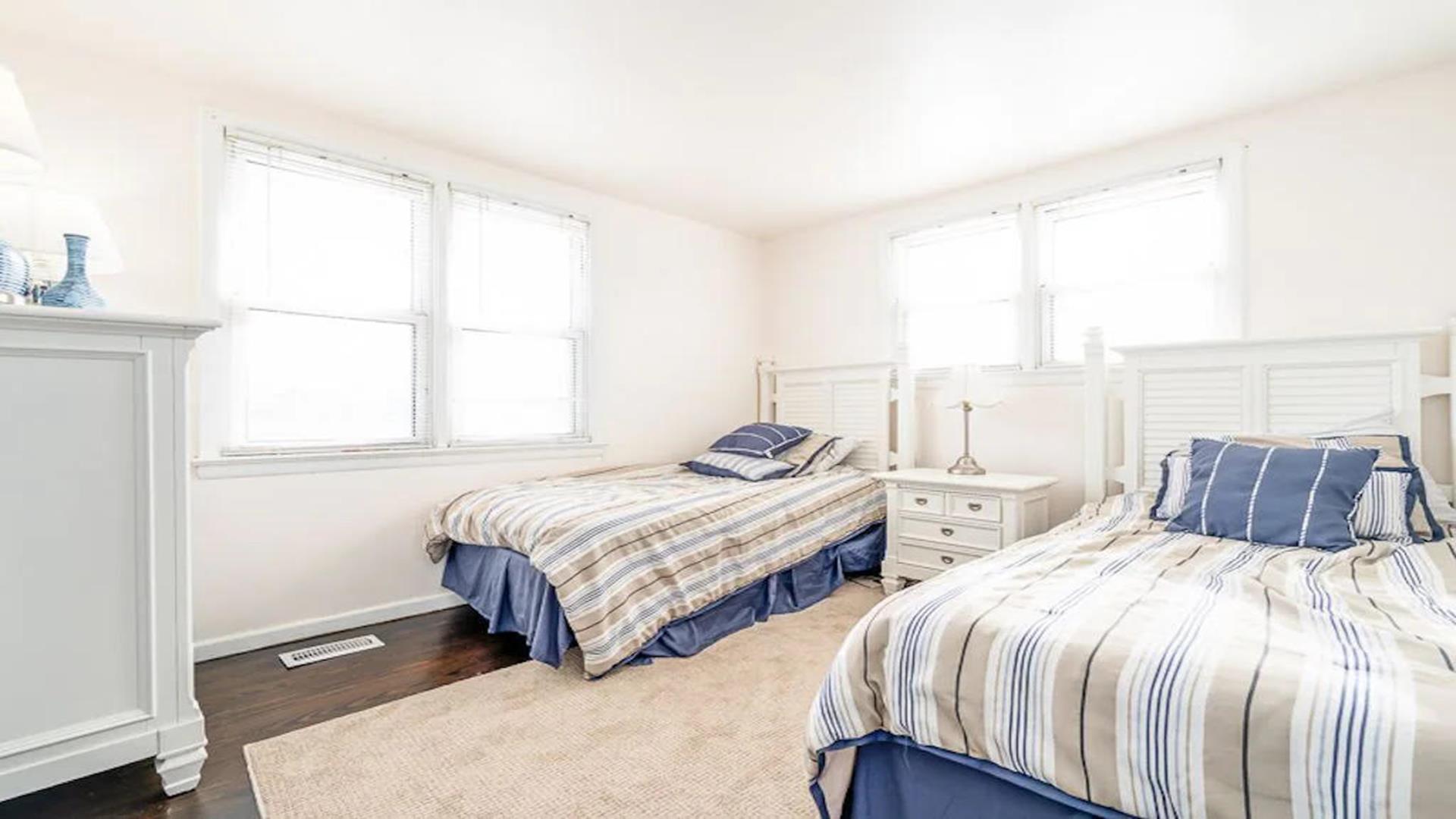 9 East 28th Street, Avalon (Beach Block)