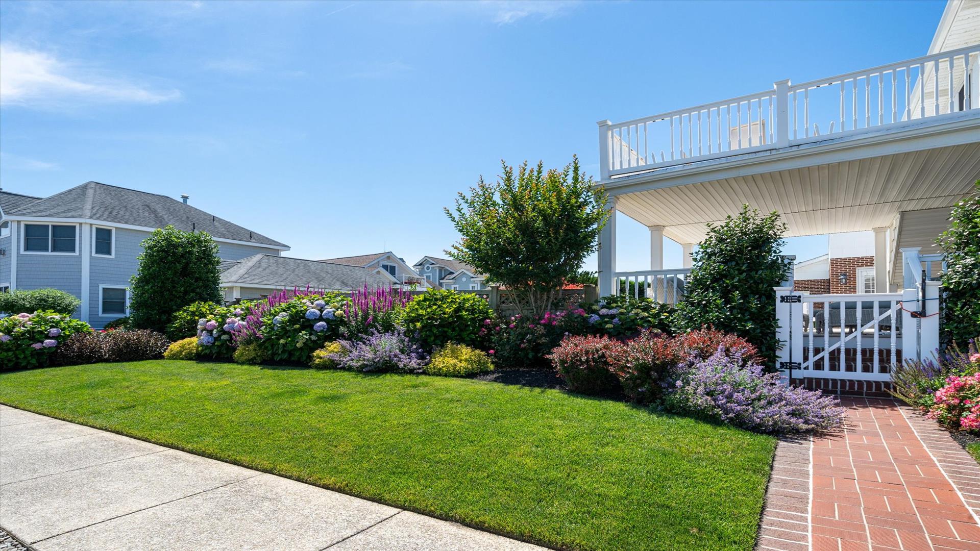 9301 First Avenue, Stone Harbor (1 Block to Beach) - Picture 2