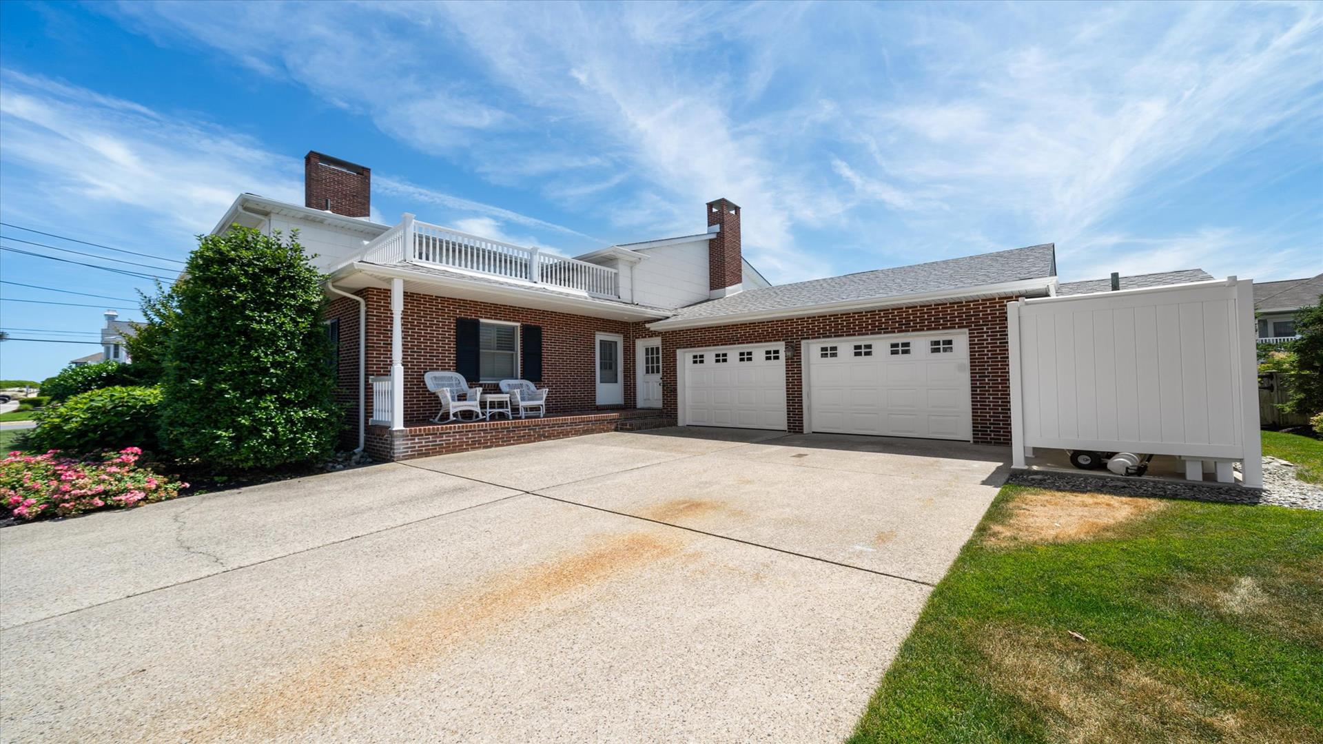 9301 First Avenue, Stone Harbor (1 Block to Beach) - Picture 3