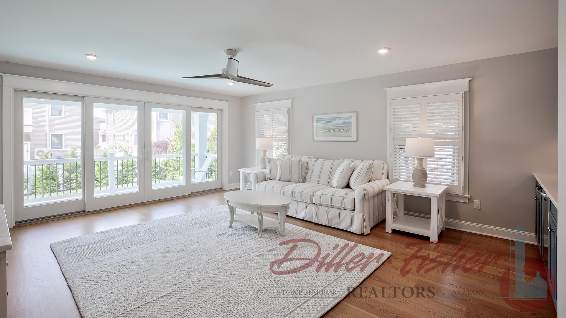 86 23rd Street W, Avalon (Mid-Island)