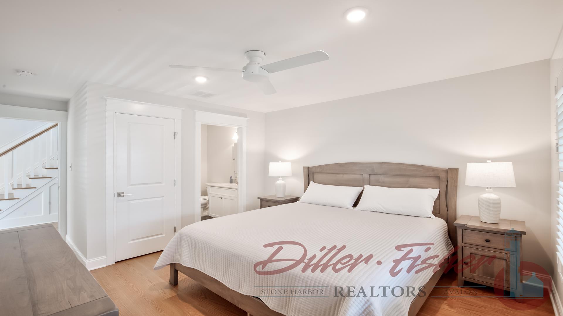 86 23rd Street W, Avalon (Mid-Island)