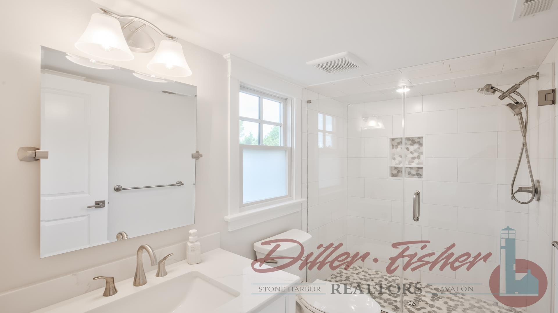 86 23rd Street W, Avalon (Mid-Island)