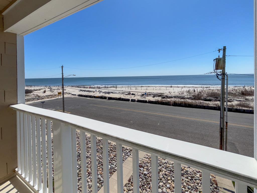 1625 Beach Unit D - Beachfront! | Photo 26