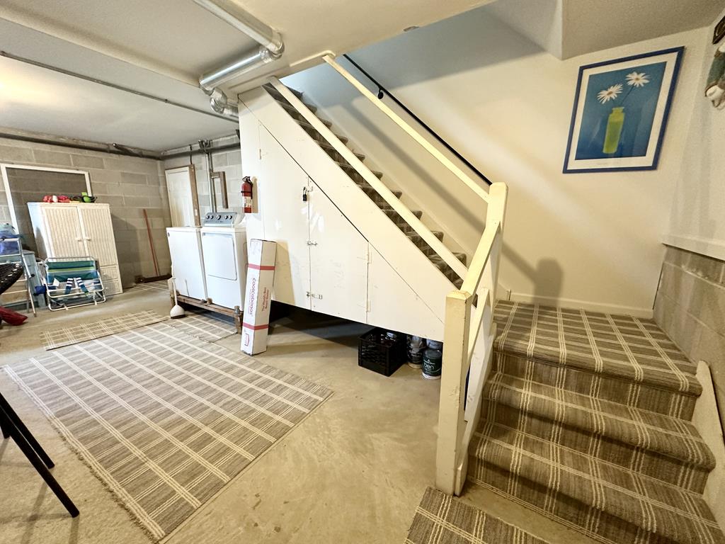 1625 Beach Unit D - Beachfront! | Photo 33