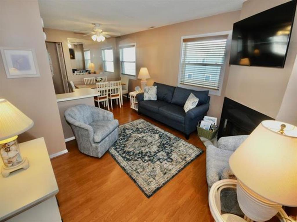 34 34th Street, Sea Isle City (Beach Block)