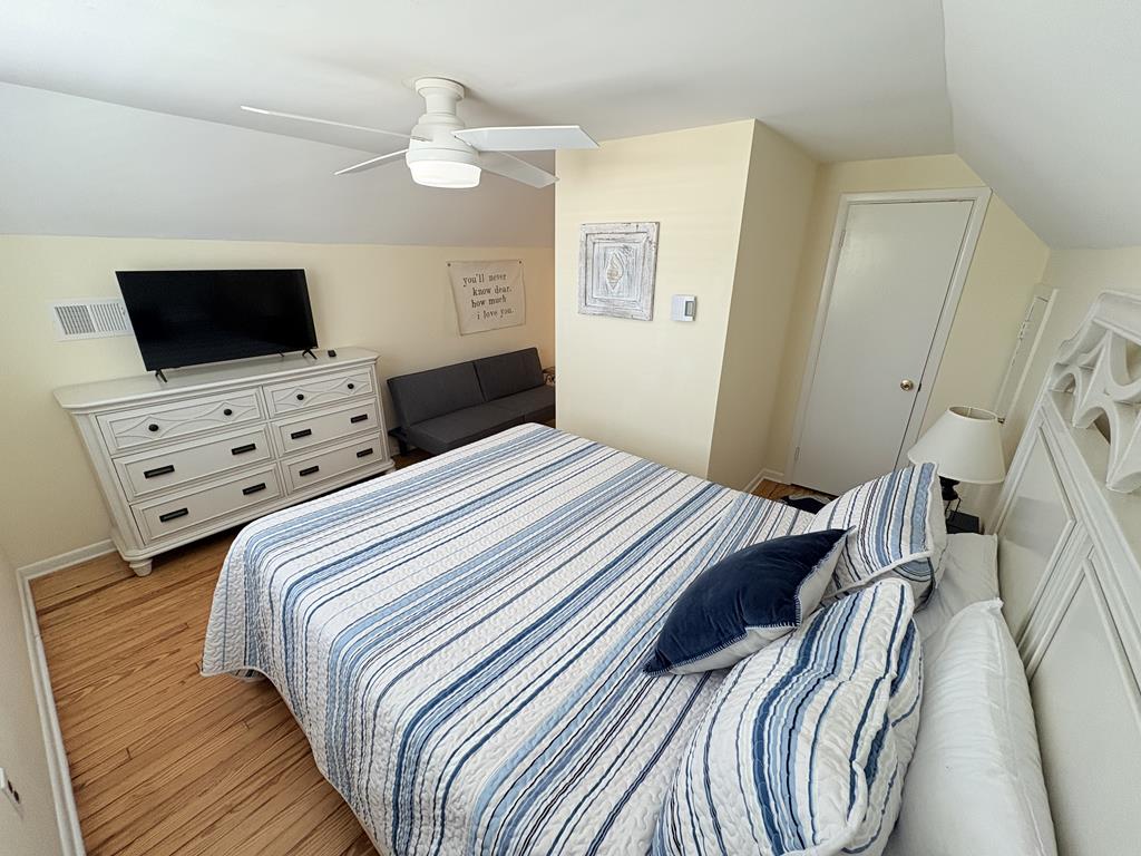 Close to Town in the Heart of Cape May! | Photo 27