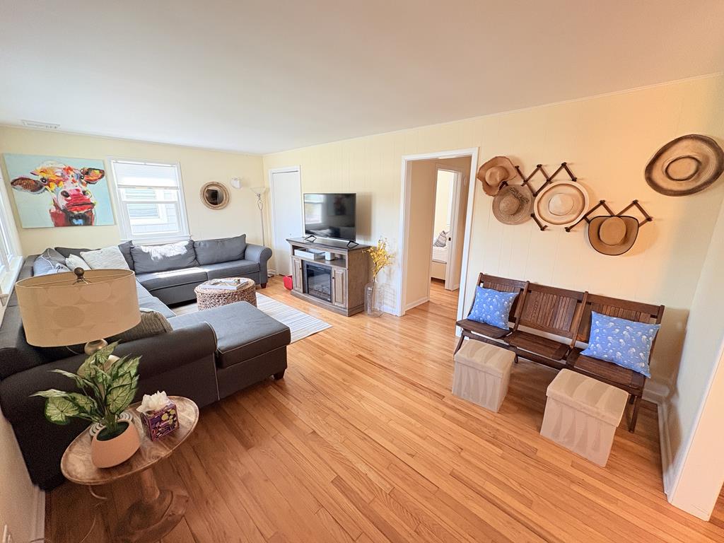 Close to Town in the Heart of Cape May! | Photo 7