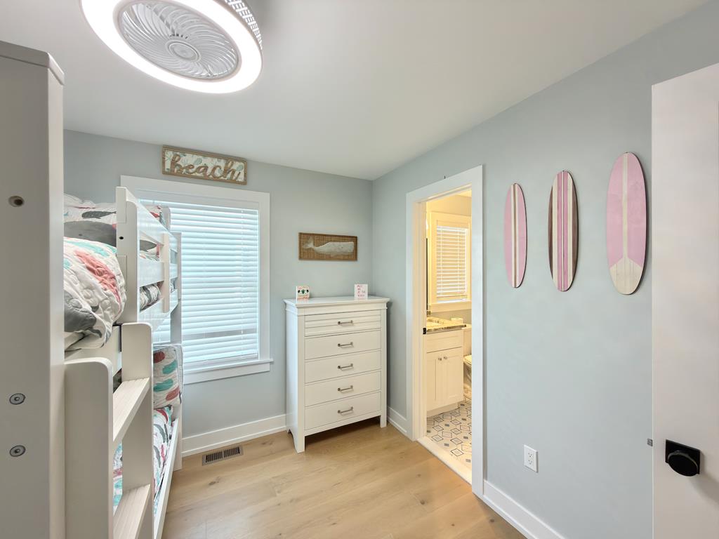 206 39th Street West, Sea Isle City (Center)