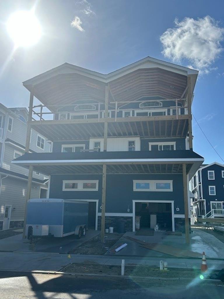 206 39th Street - 