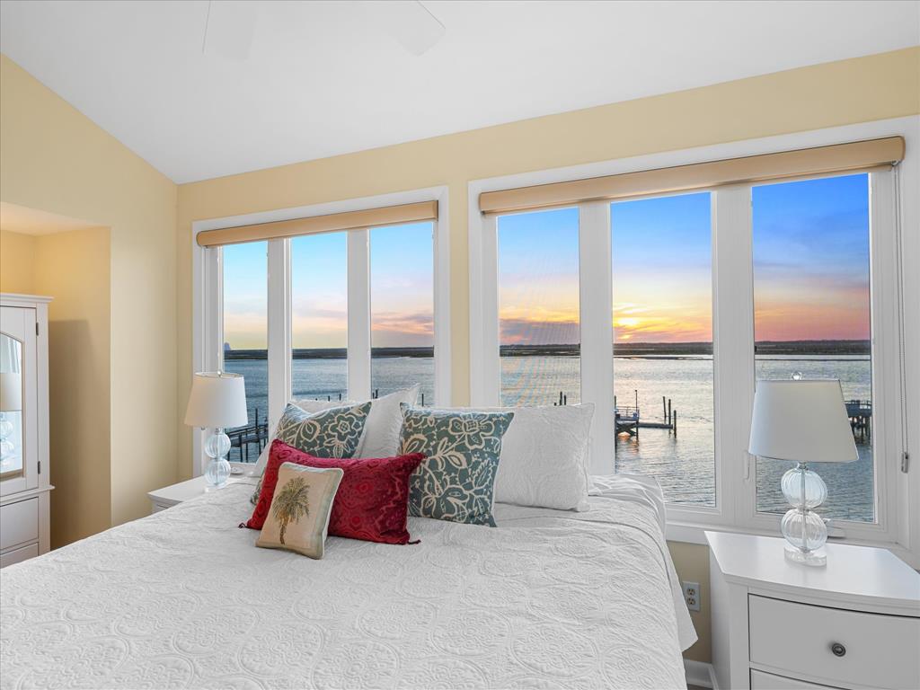 215 91st Street, Sea Isle City (Bay Front)