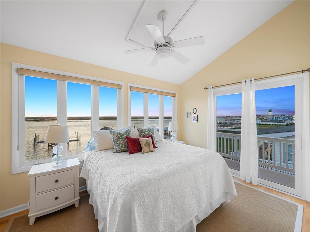 215 91st Street, Sea Isle City (Bay Front)