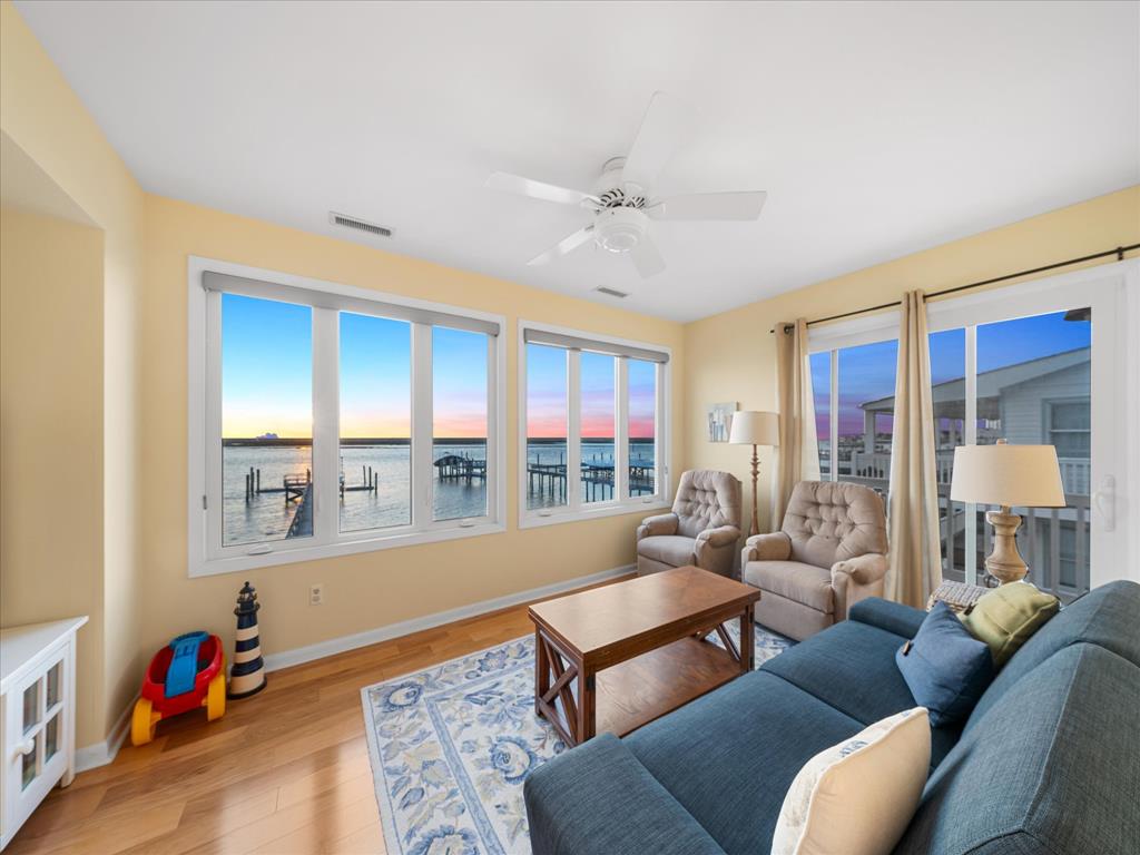 215 91st Street, Sea Isle City (Bay Front)