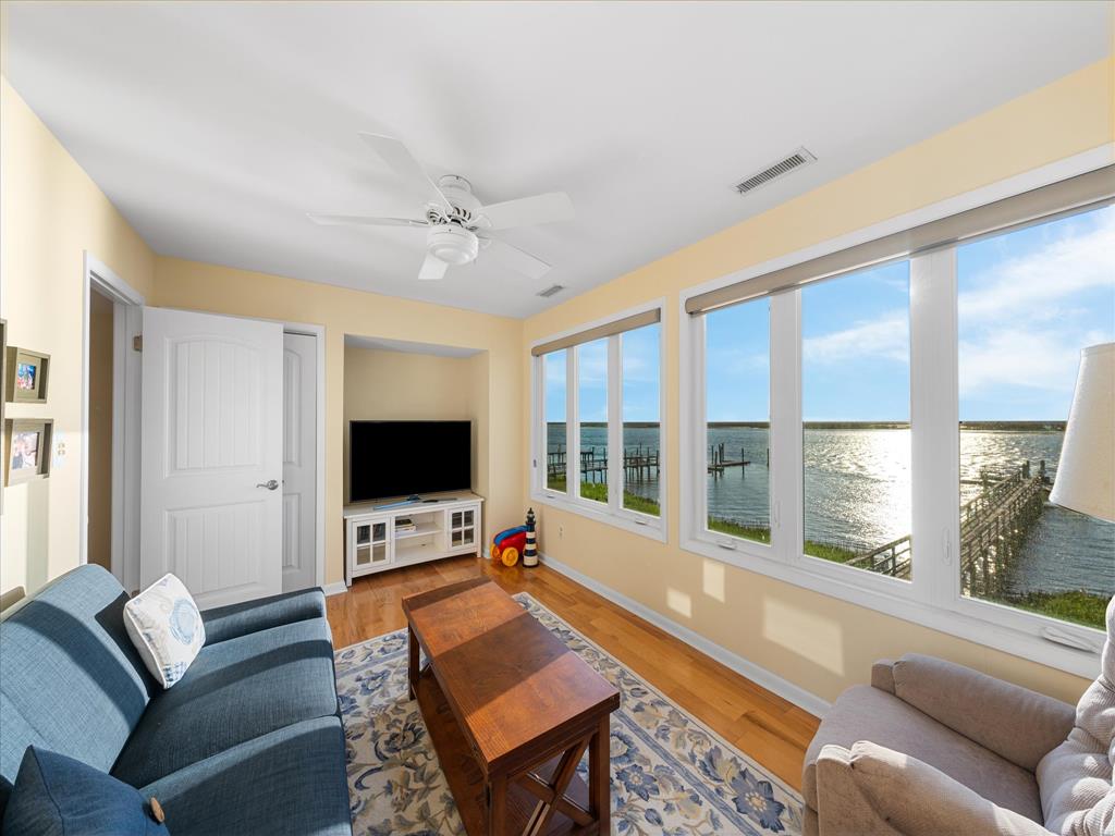 215 91st Street, Sea Isle City (Bay Front)