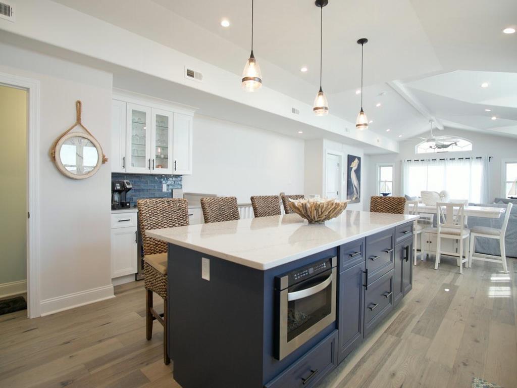 115 32nd Street, Sea Isle City (Center)
