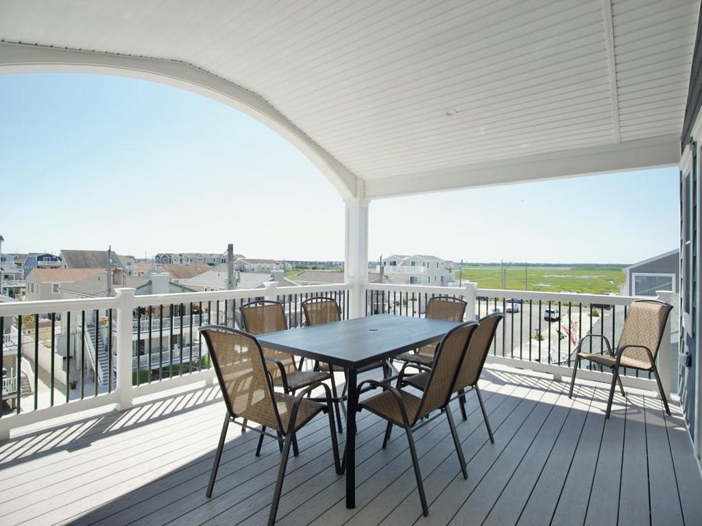115 32nd Street, Sea Isle City (Center)