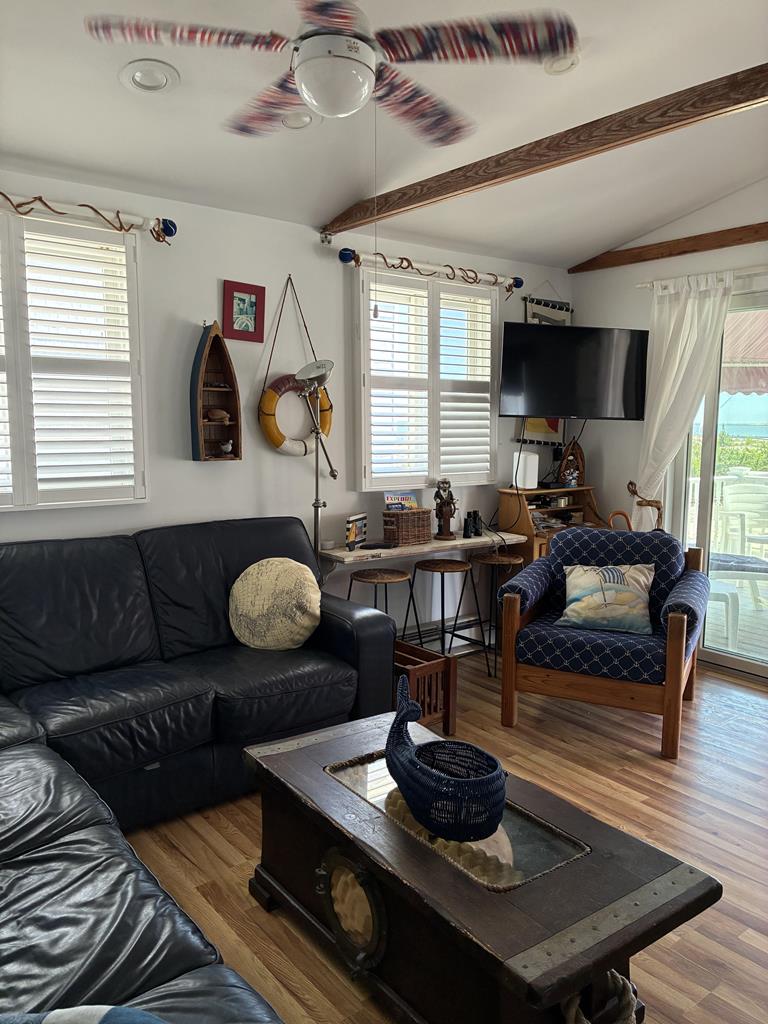 15 84th Street - Picture 