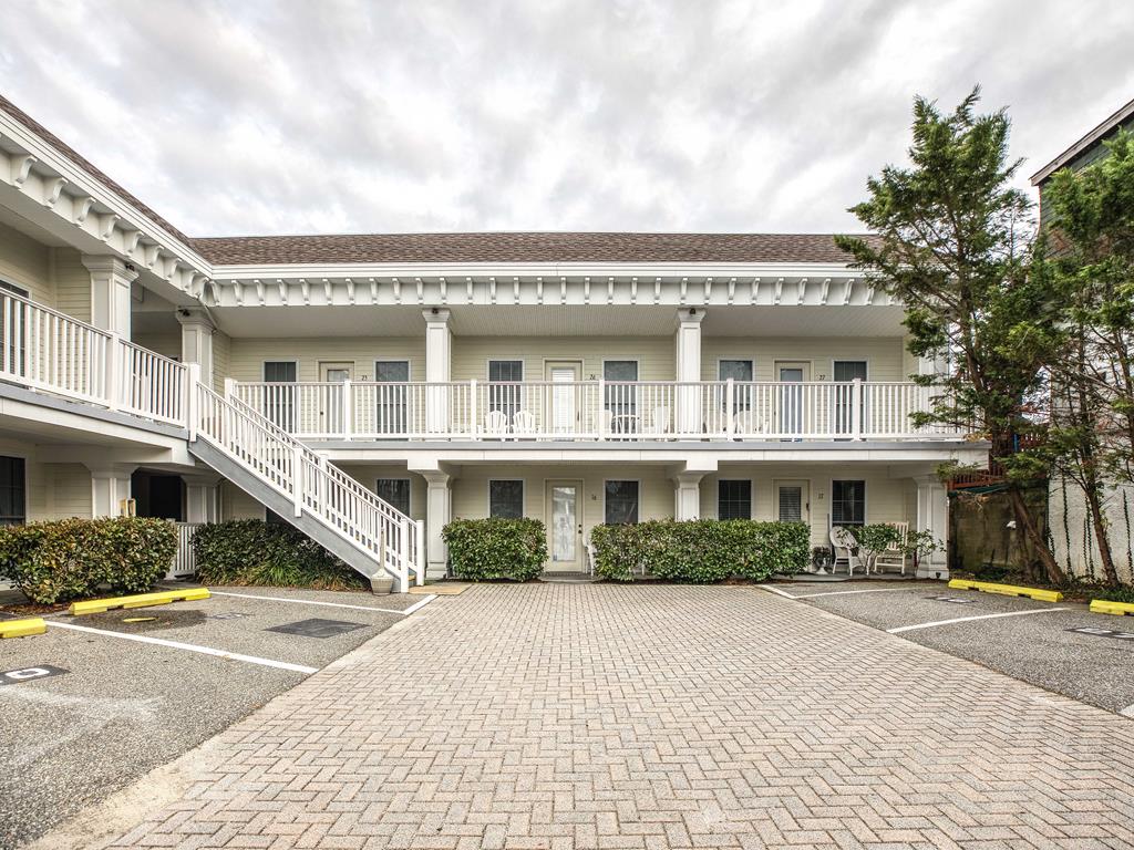 15 Broadway - Unit 16 | Photo 4