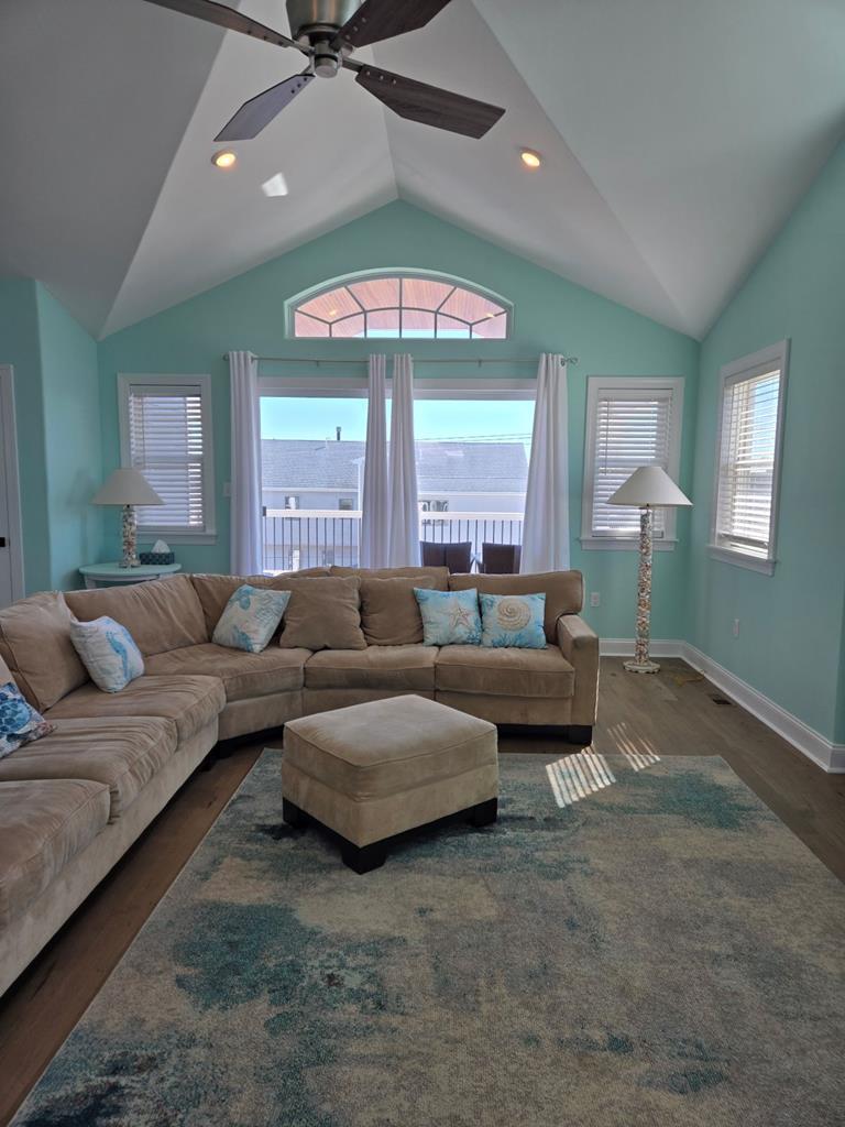 3908 Central Avenue, Sea Isle City (Center)