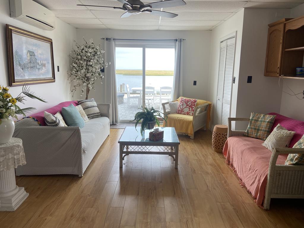 18 Antioch Road, High Bar Harbor (Bay Front)