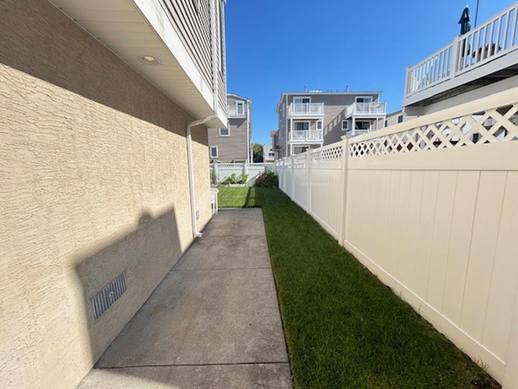 221 82nd Street, Sea Isle City (Center)