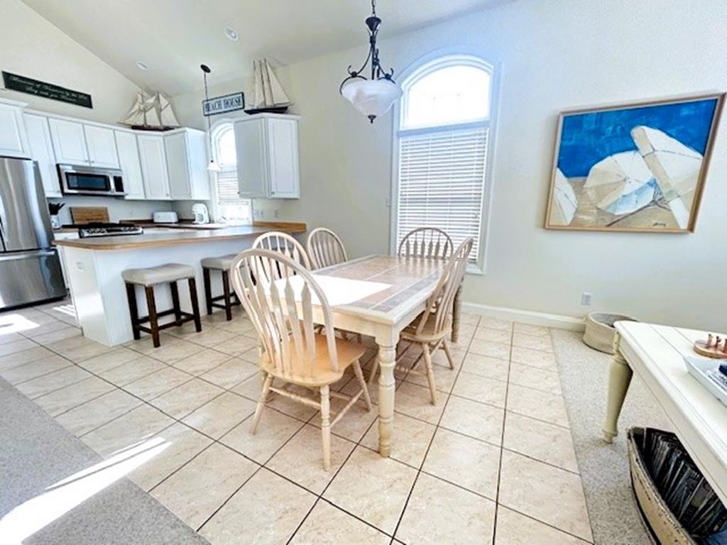 221 82nd Street, Sea Isle City (Center)