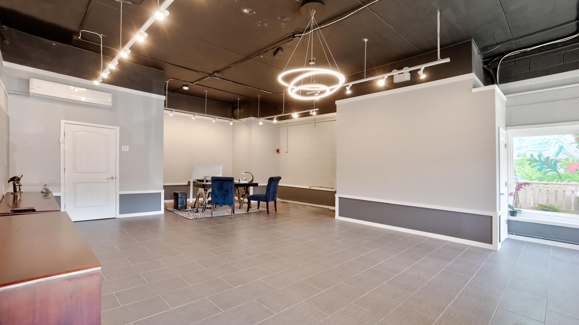 9505 Third Avenue, Stone Harbor (Business District)