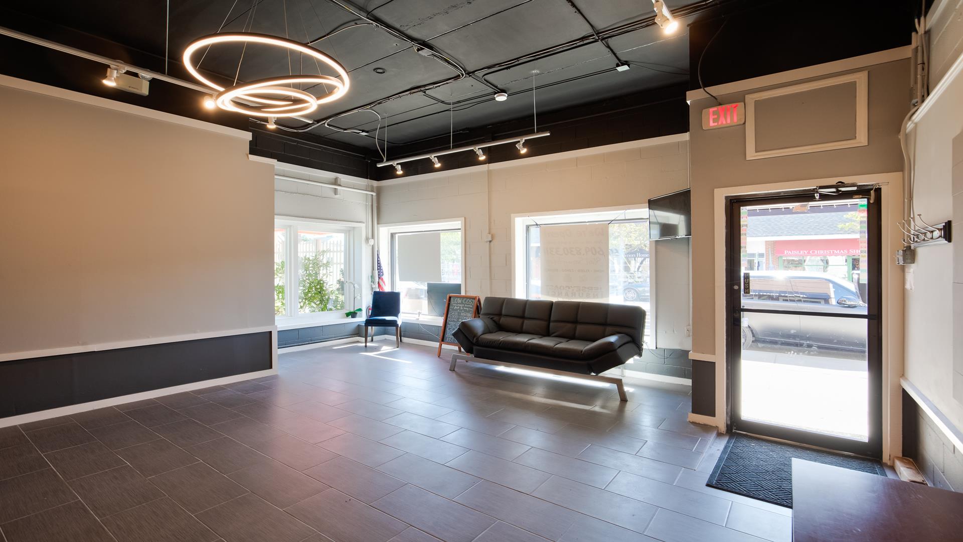 9505 Third Avenue, Stone Harbor (Business District)