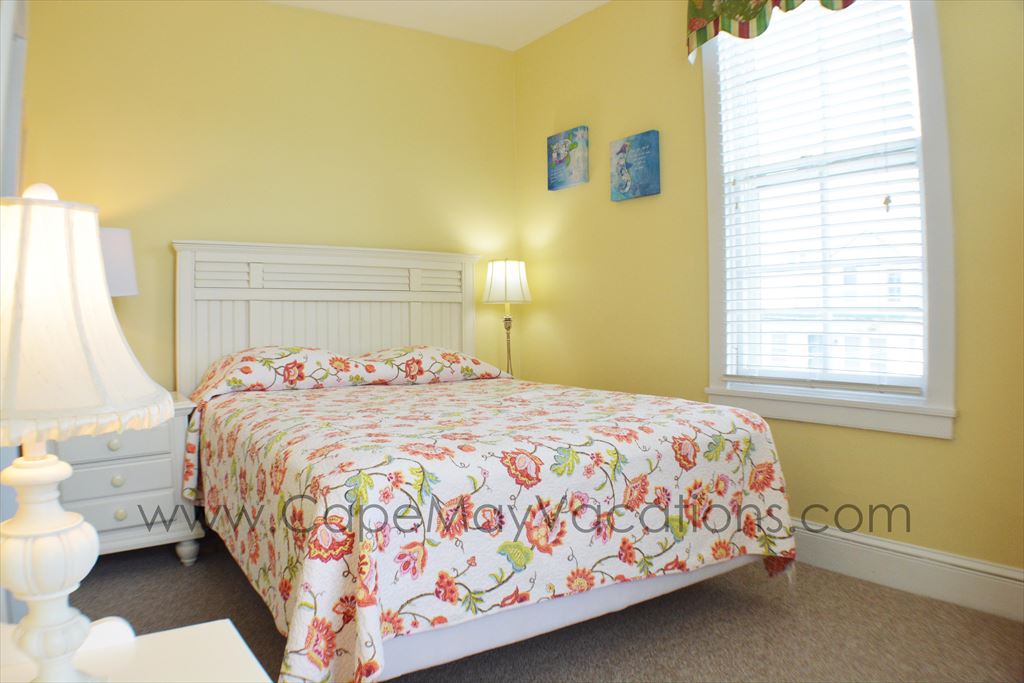 225 Grant Street | Photo 13