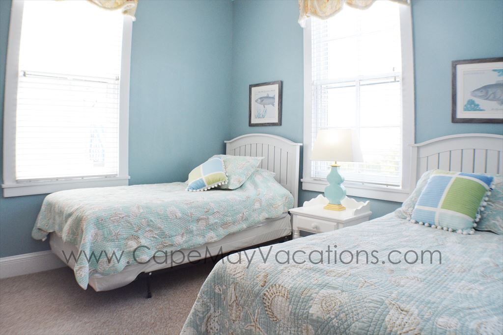 225 Grant Street | Photo 17