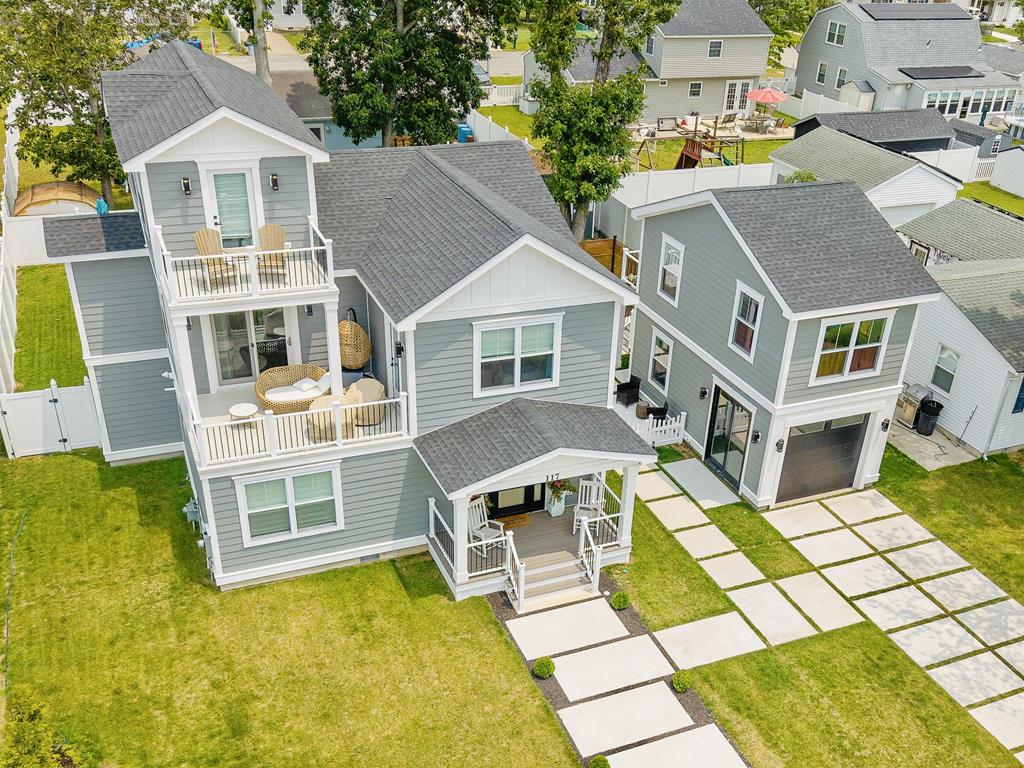 Good Vibrations By The Bay - 2 Blocks To Beach | Photo 7