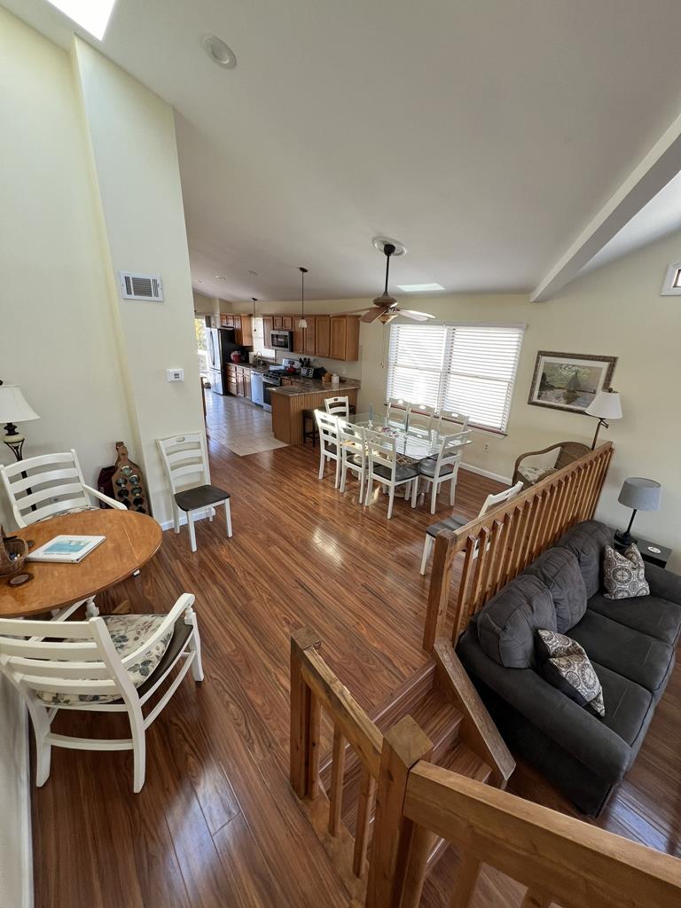 7321 Pleasure Avenue 6