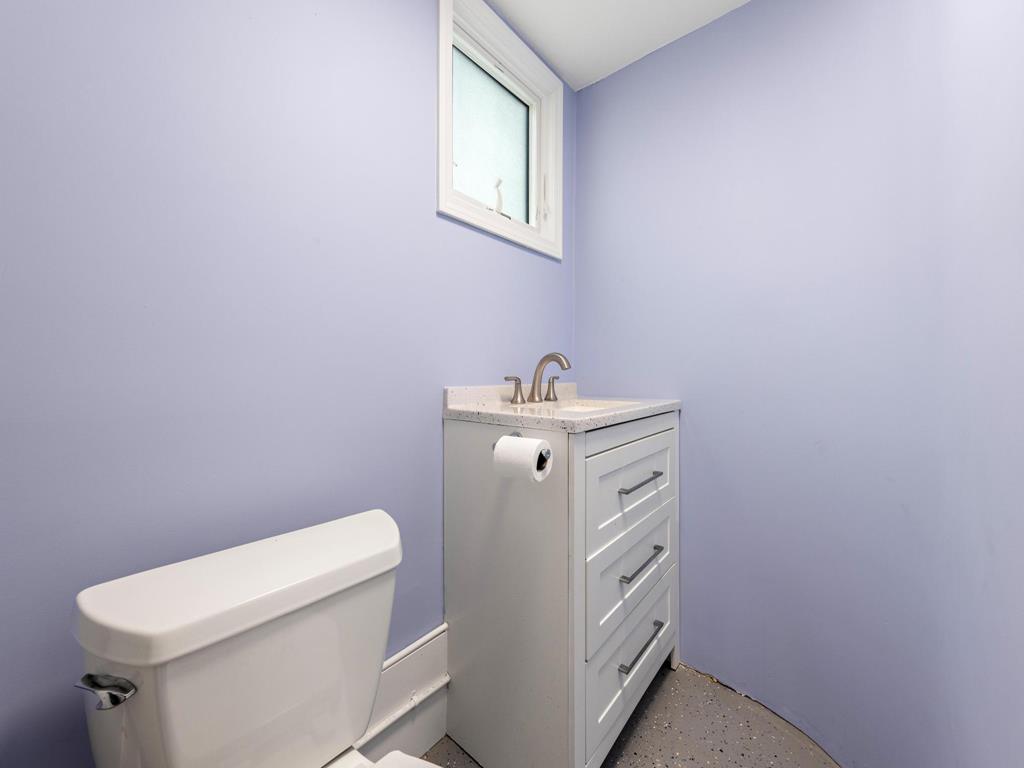 112 E. Sailboat Drive, Peahala Park (Ocean Block)