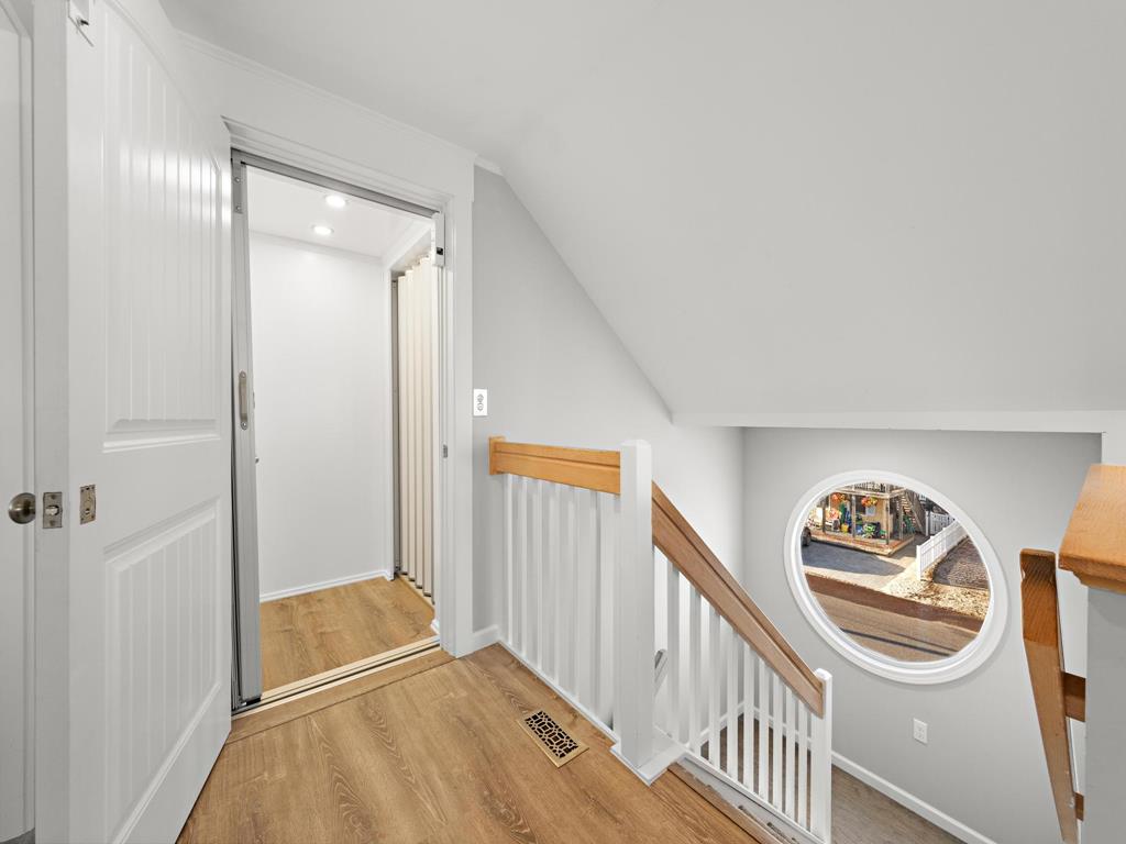 112 E. Sailboat Drive, Peahala Park (Ocean Block)