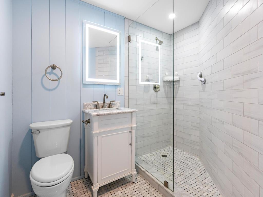 112 E. Sailboat Drive, Peahala Park (Ocean Block)