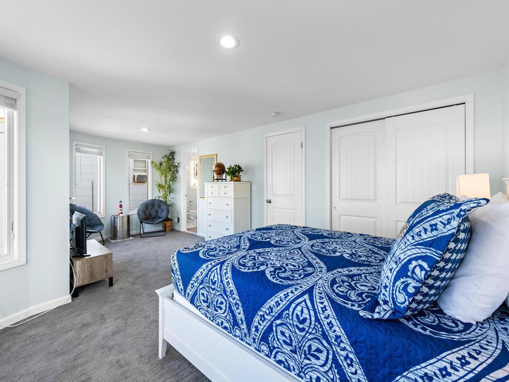 112 E. Sailboat Drive, Peahala Park (Ocean Block)